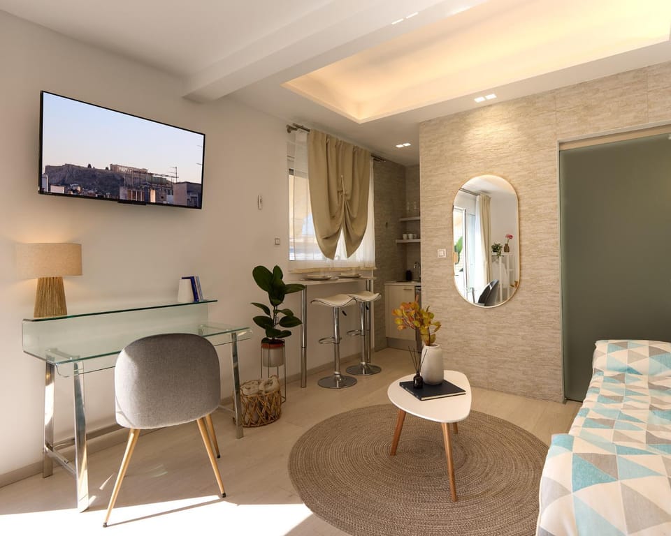 TV and multimedia, Living room, Photo of the whole room, Seating area