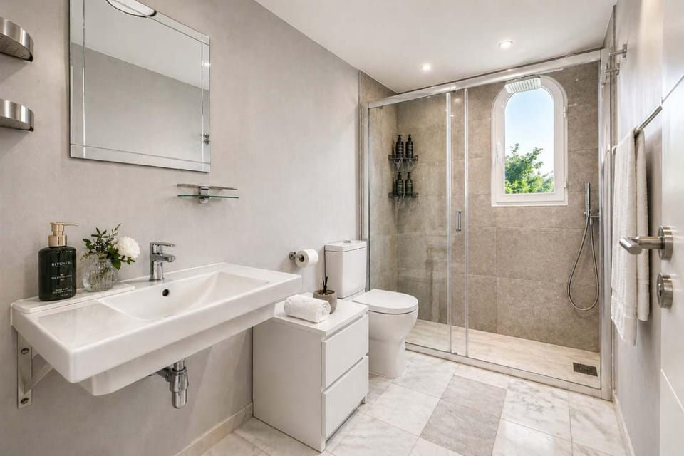 Ivy Residence 4 Nueva Andalucia Pool Apartment in Marbella