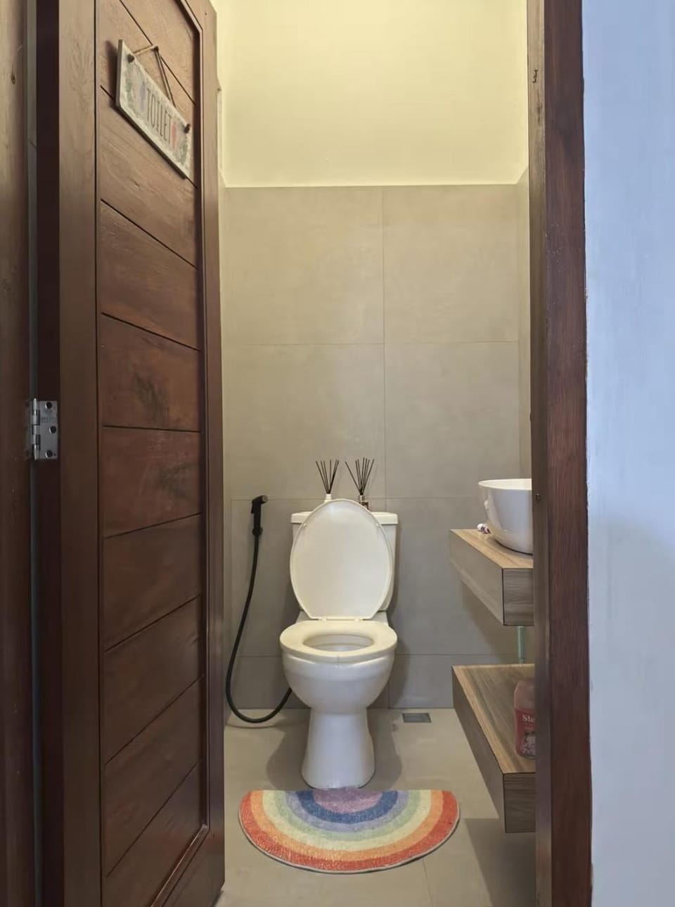 Rumah omie House in Batu Layar