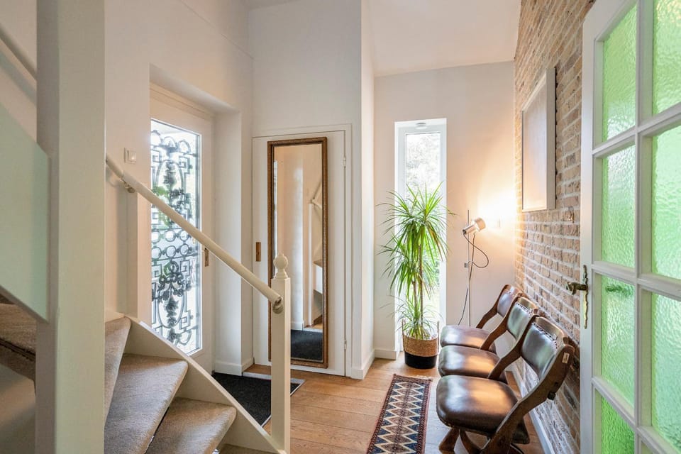 The Green Oasis charming family villa with garden and private parking House in Zandvoort