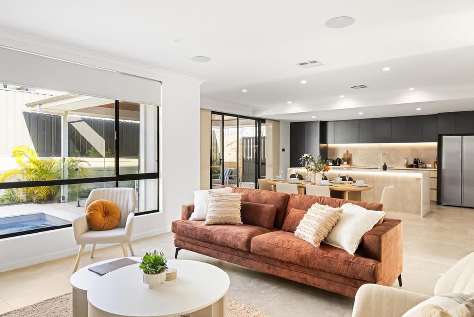 Communal lounge/ TV room, Living room, Dining area, kitchen