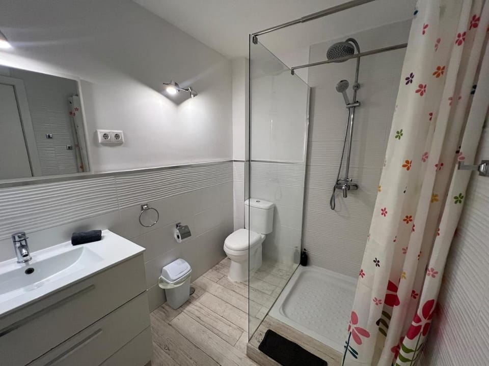 Evans Realty CG 2 Linea Playa Centro Boliches Apartment in Fuengirola