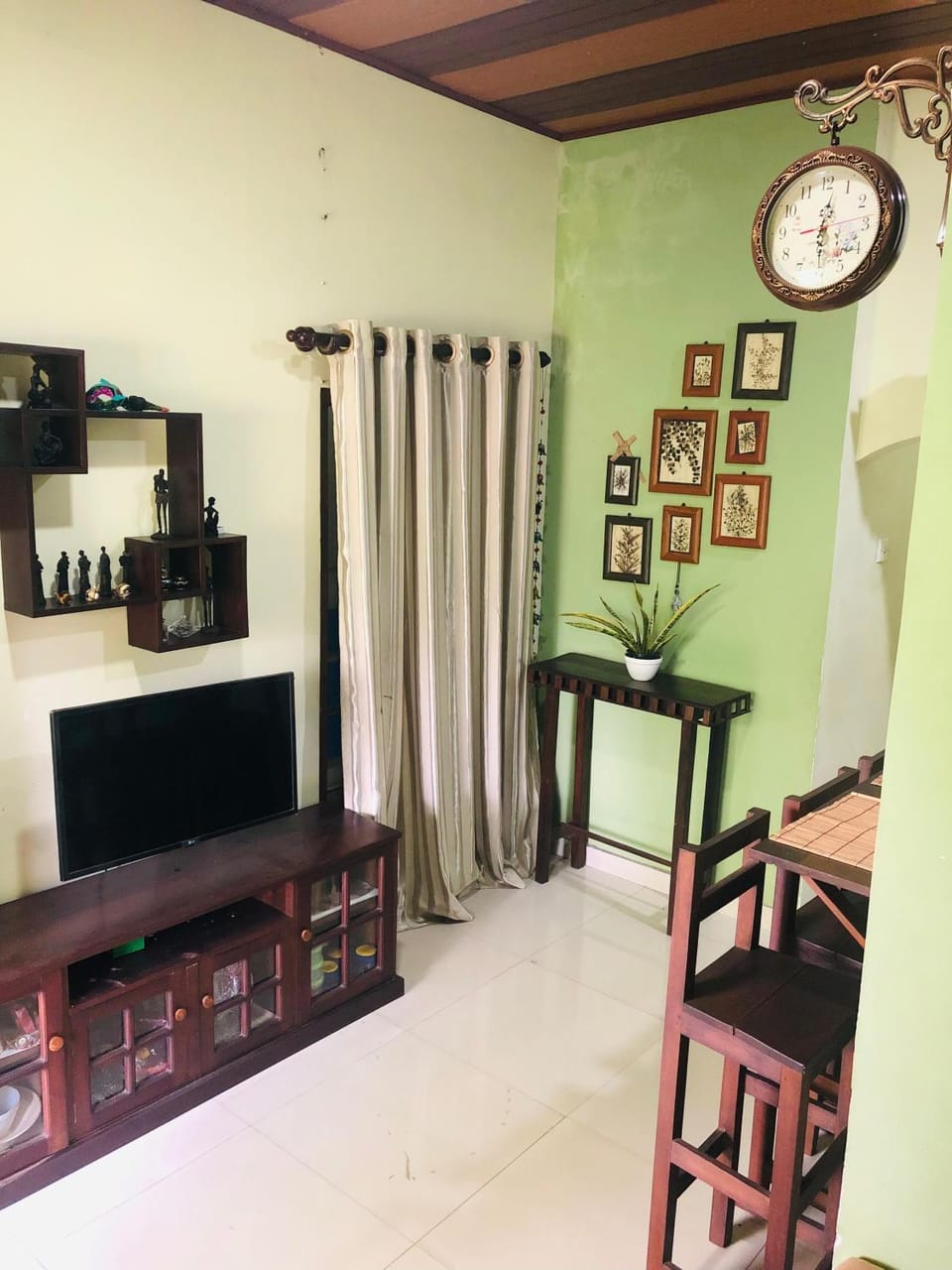 Little Nest Apartment in Western Province