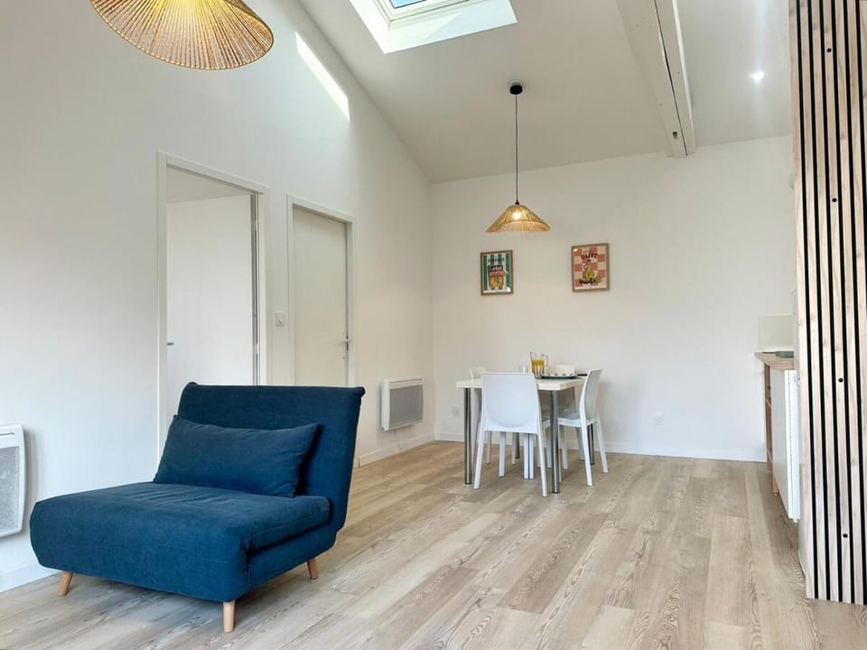 L'Atelier des Couleurs - T2 Neuf - plain-pied Apartment in Mont-de-Marsan