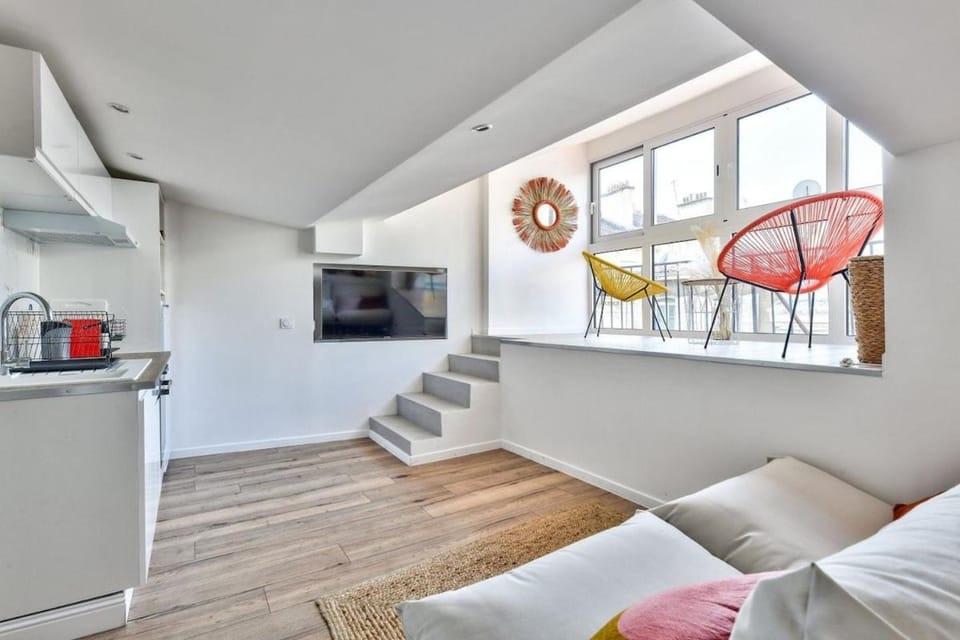 Marseille under the Sun with Terrace & Air Con near Old Port Apartment in Marseille