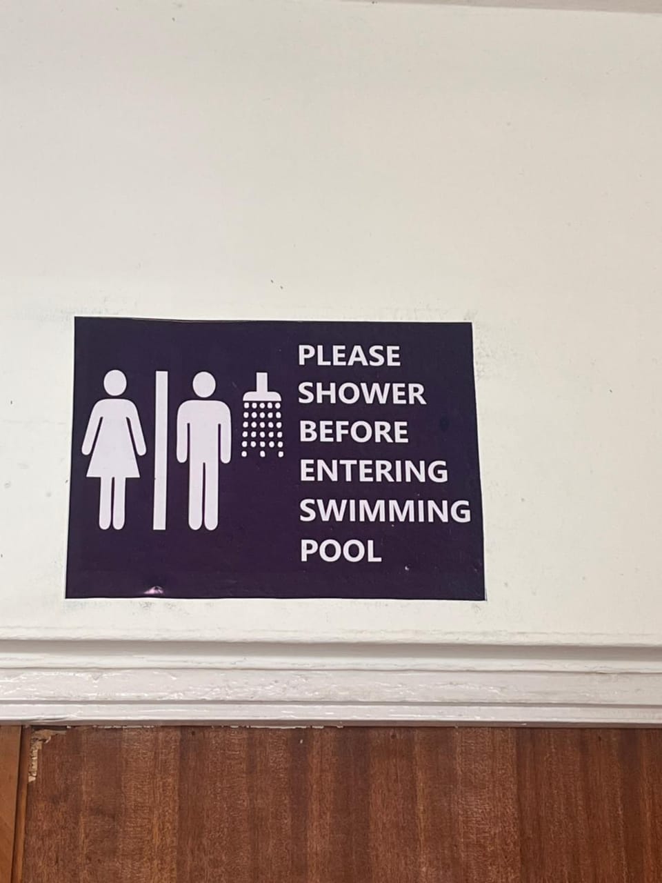 Swimming pool, acessibility