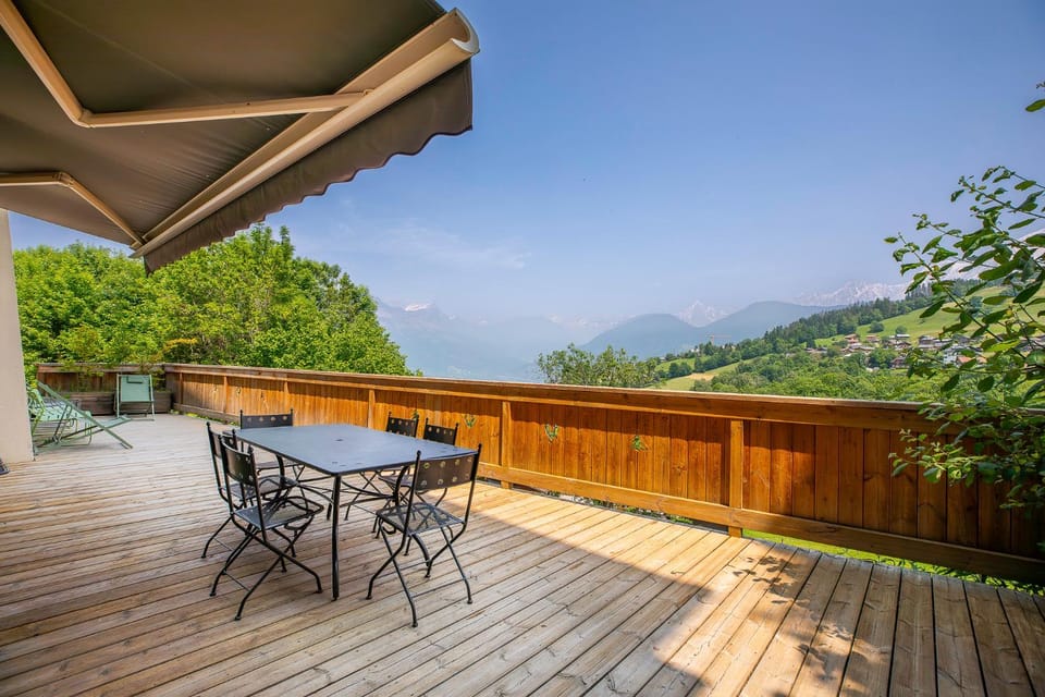 Patio, Day, View (from property/room), Mountain view
