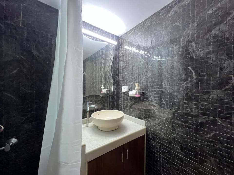 6bhk Villa with Pool & Jacuzzi near Lonavala Villa in Maharashtra