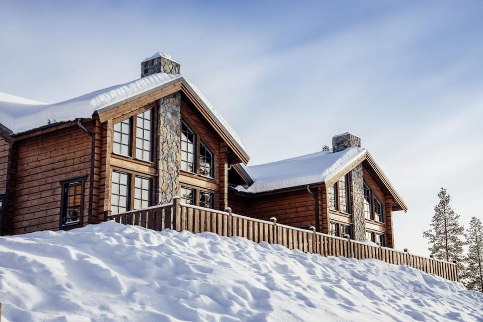 Vargen ett avskilt boende med bastu och brasa i Idre Bergsby House in Innlandet