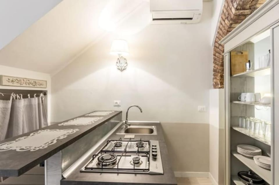 Trastevere Little Home House in Rome