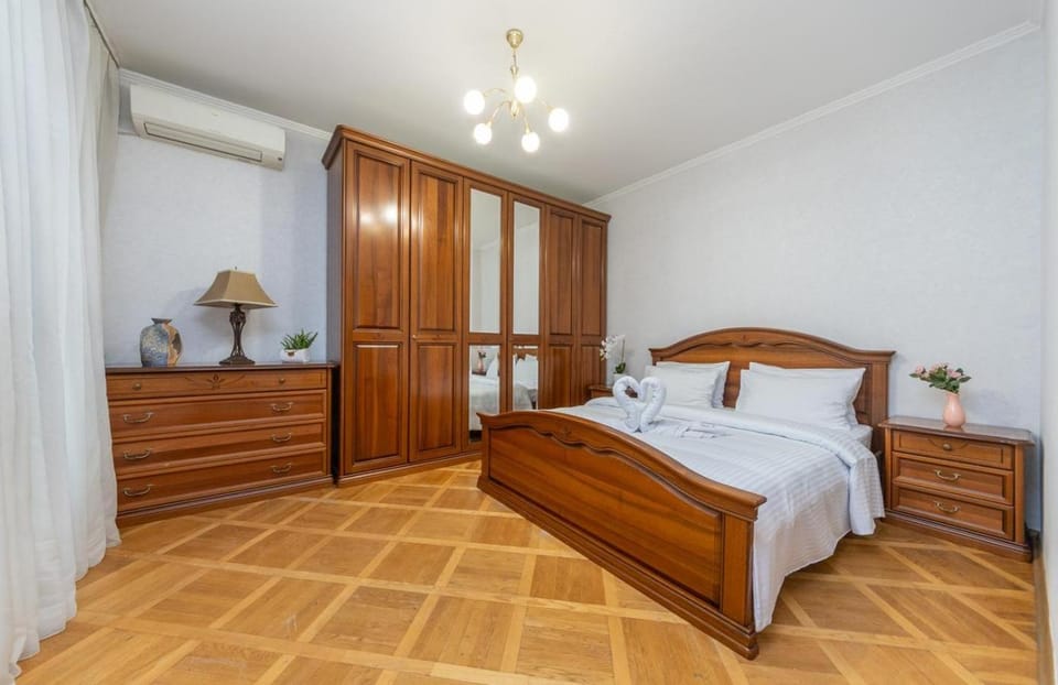 Nikira apartment 11 Obolon metro Minsk flor 5 Apartment in Kiev City - Kyiv