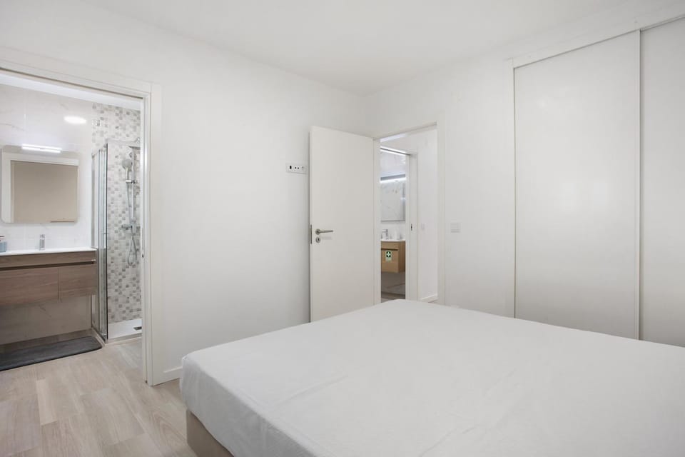 Living room, Bedroom