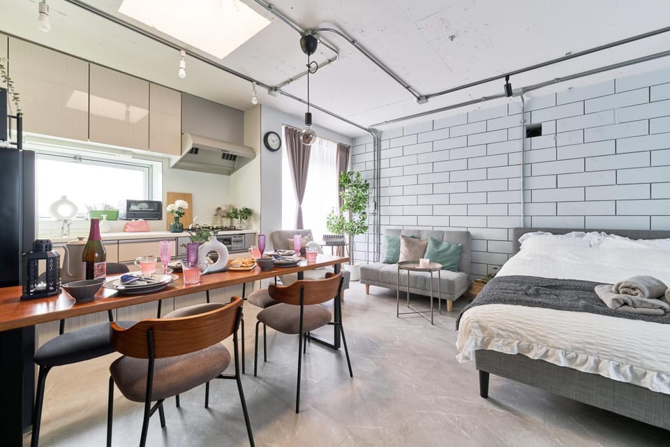 Kitchen or kitchenette, Photo of the whole room, Dining area