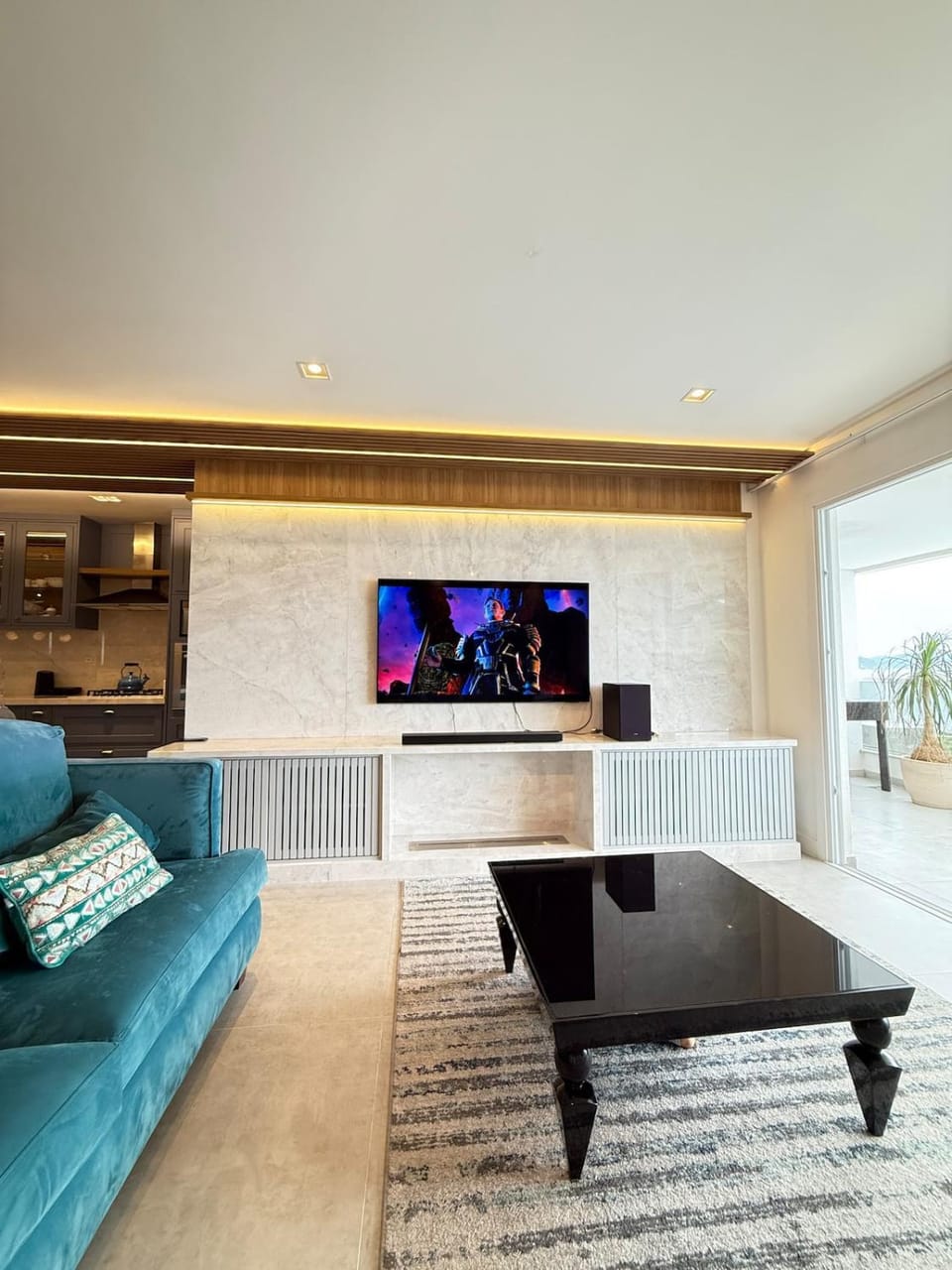 Communal lounge/ TV room