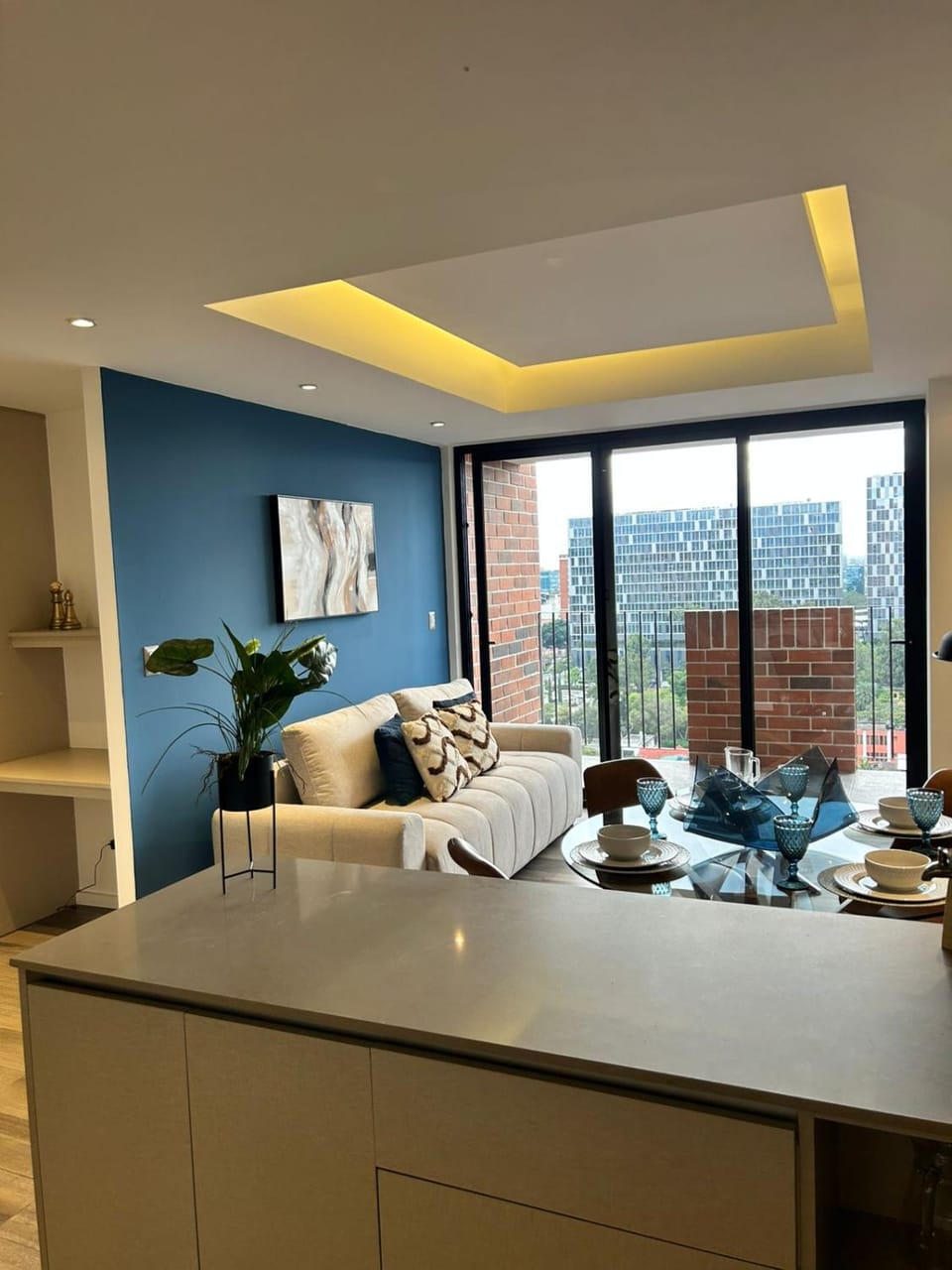 Living room, Dining area