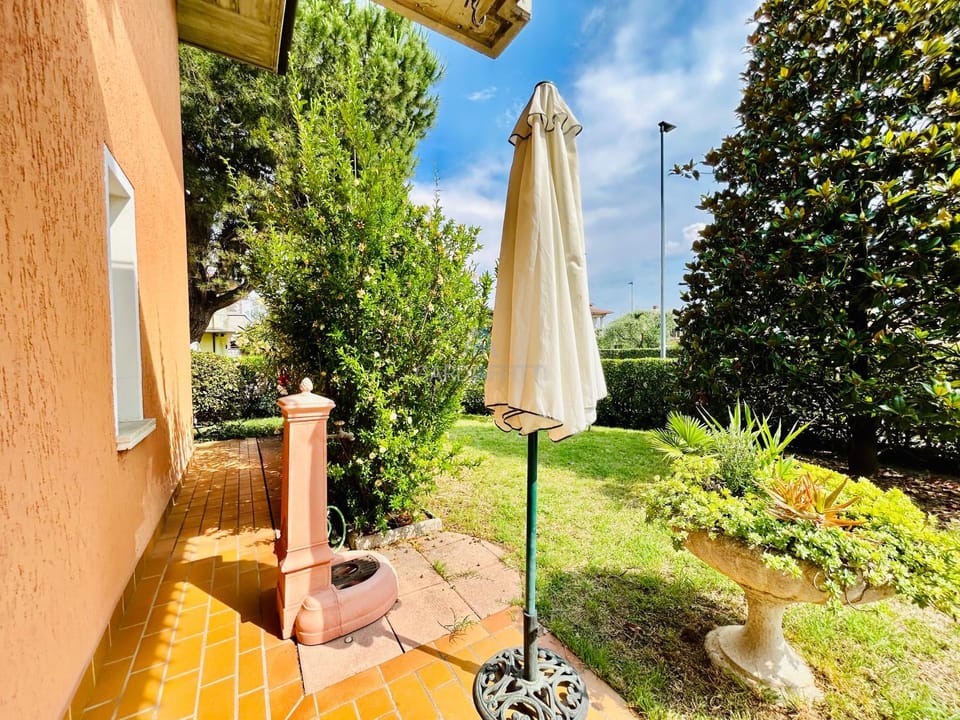 Garden, Garden