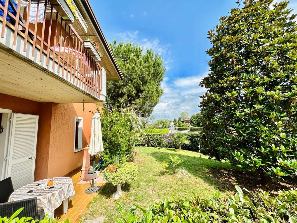 Garden, Garden