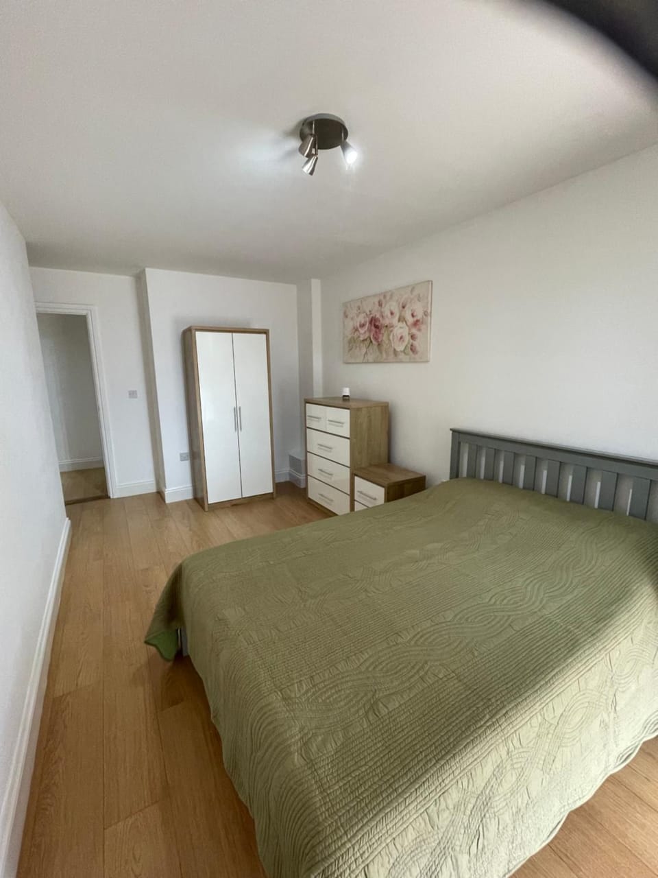 Bedroom, wardrobe