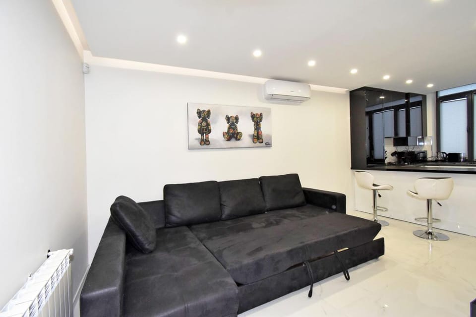 Saryan street, 1 bedroom Stylish apart SA222 Apartment in Yerevan