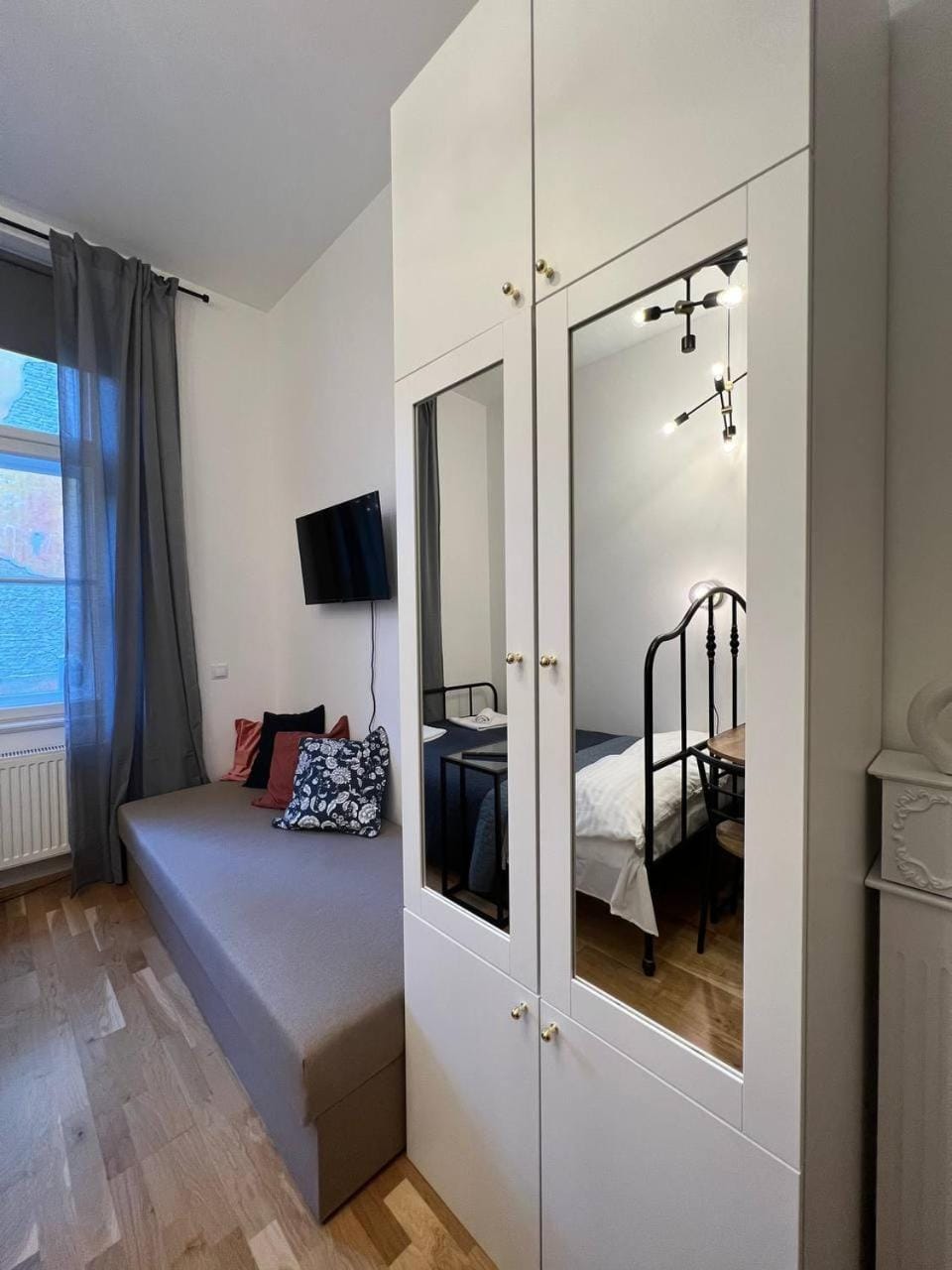 Urban Nest On Tyrsova 7 - Near IP Pavlova Metro Apartment in Prague