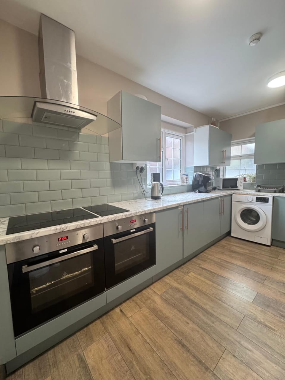 En-suite studios near Wembley Stadium Bed and Breakfast in Pinner