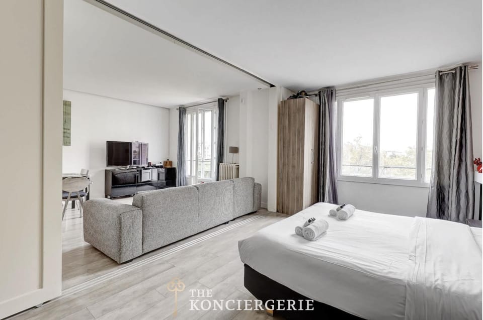 Appartement de 3 chambres avec Balcon à proximité de l'Arc de triomphe Apartment in Levallois-Perret