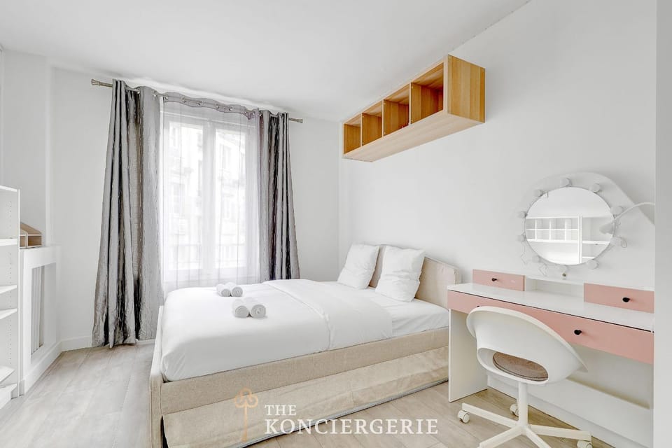 Appartement de 3 chambres avec Balcon à proximité de l'Arc de triomphe Apartment in Levallois-Perret