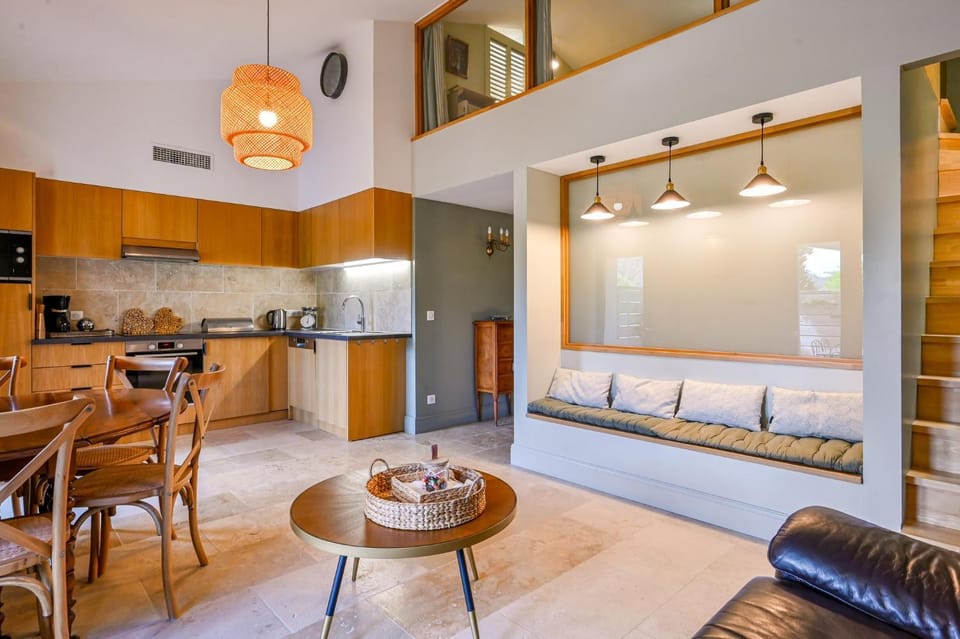Property building, Living room