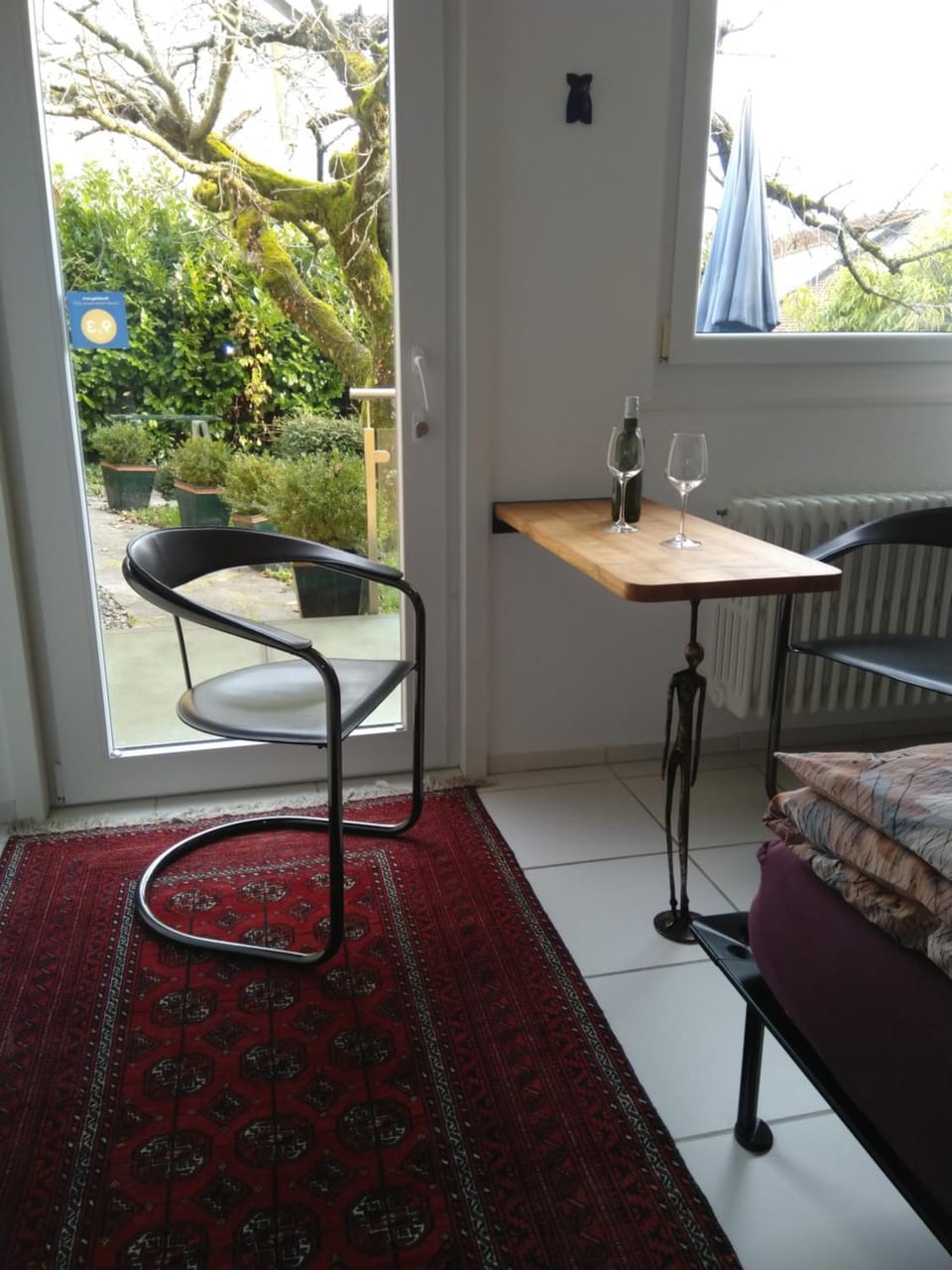 Seating area, Dining area, Breakfast