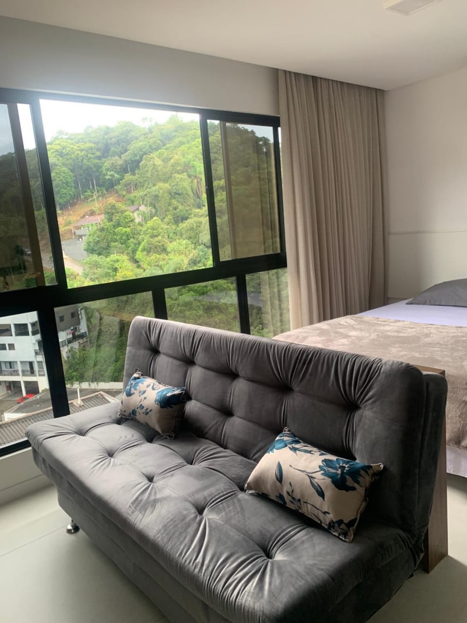 Loft completo próximo ao centro de Blumenau Apartment in Blumenau