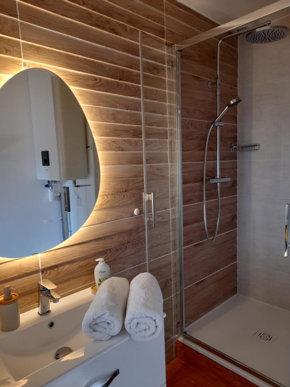 L'ALBIZIA à 20m de la plage 3ème etage, rénové, 2 personnes et animaux - wifi Apartment in Hauts-de-France