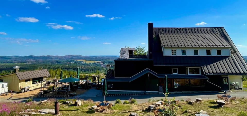 Property building, Natural landscape
