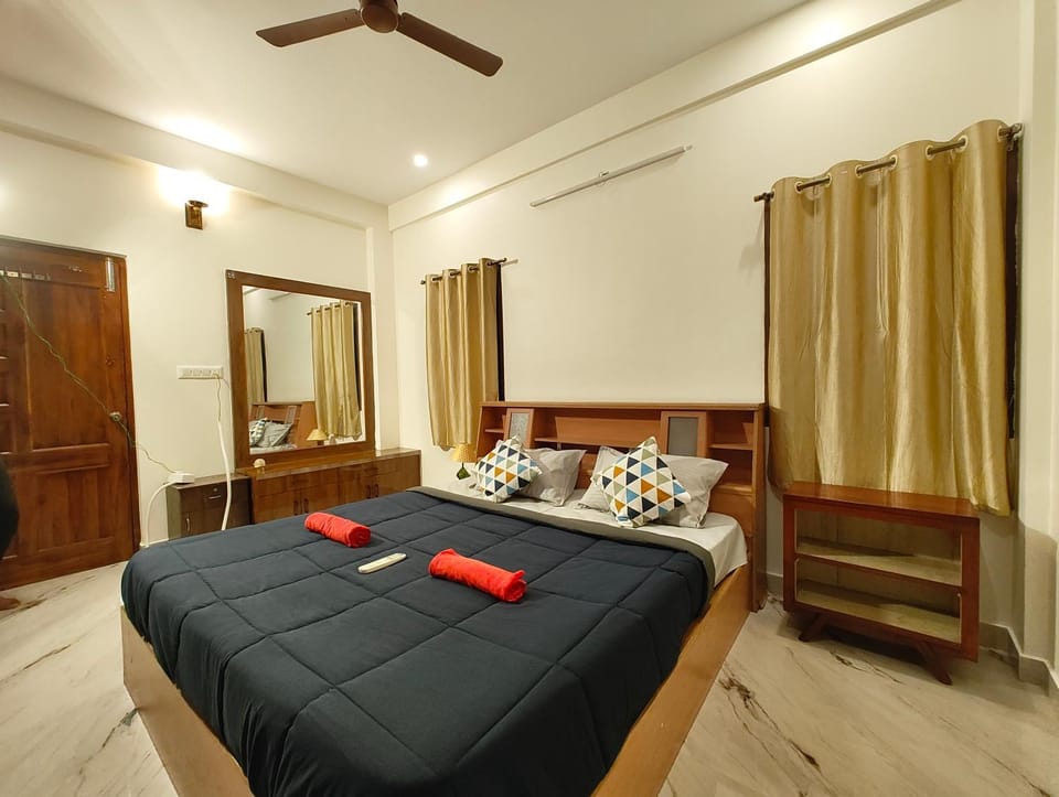 Casa de Shalom - 3 Bedroom AC Villa 65" TV Villa in Mysuru