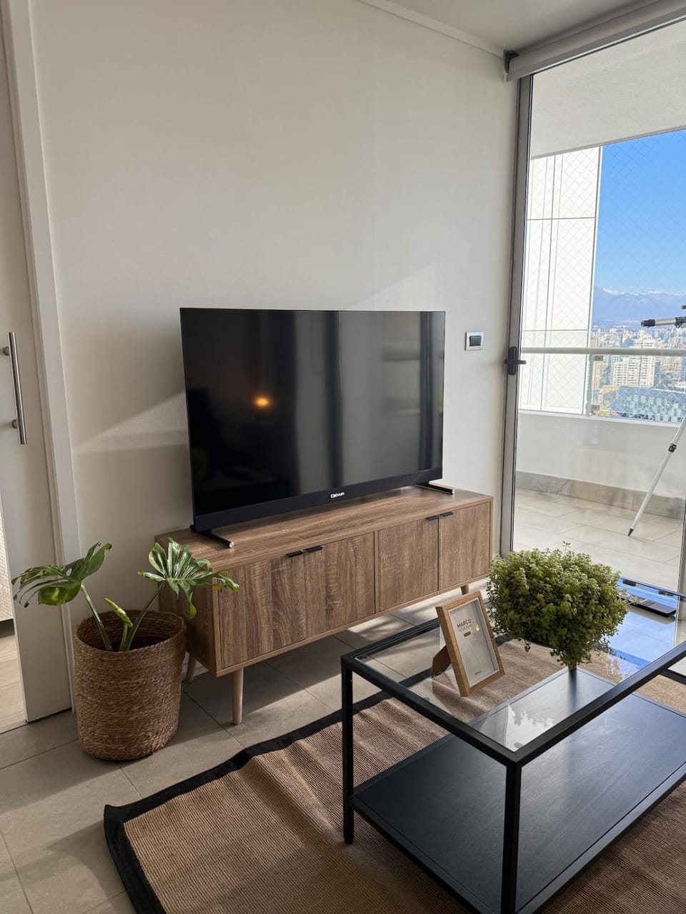Communal lounge/ TV room, TV and multimedia