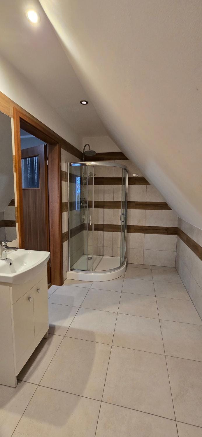 Shower, Bathroom, Coffee/tea facilities