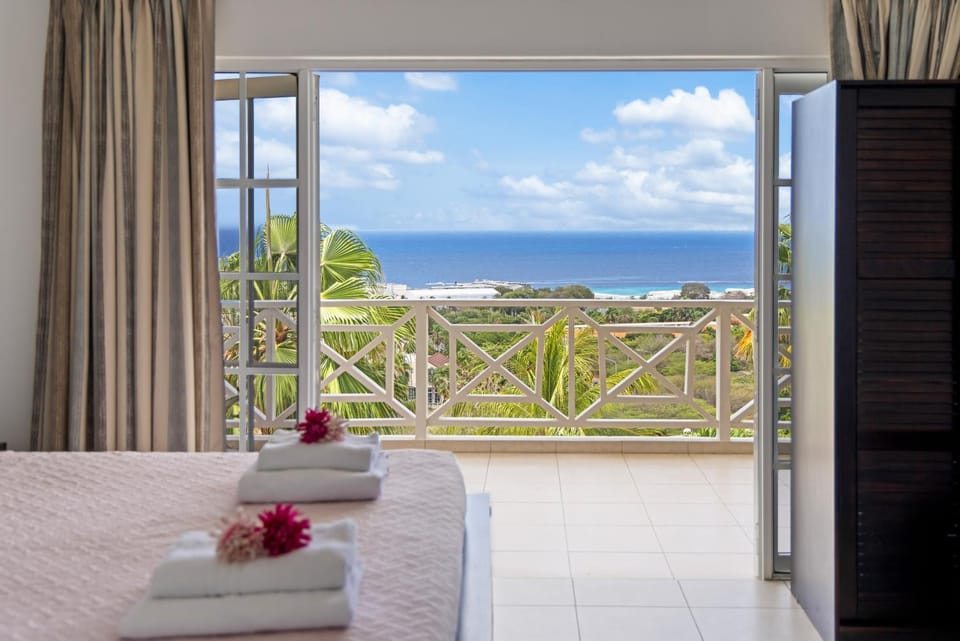 Casa Caribe, La Vista Resort Piscadera, With Sea View Apartment in Willemstad