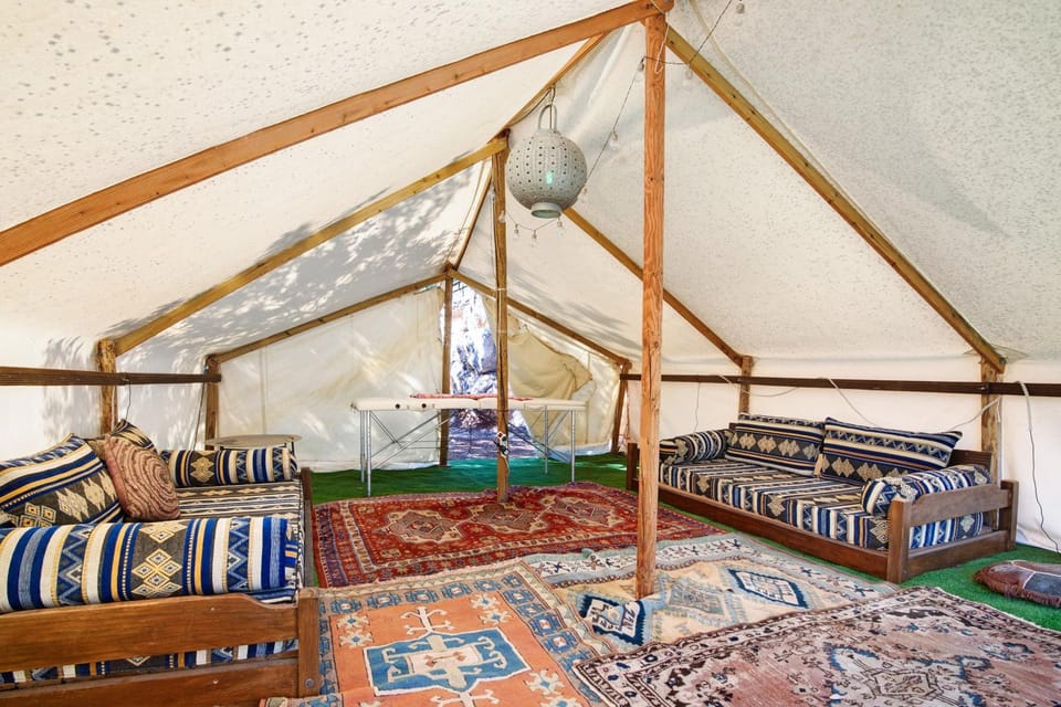 Property building, Living room, Bedroom