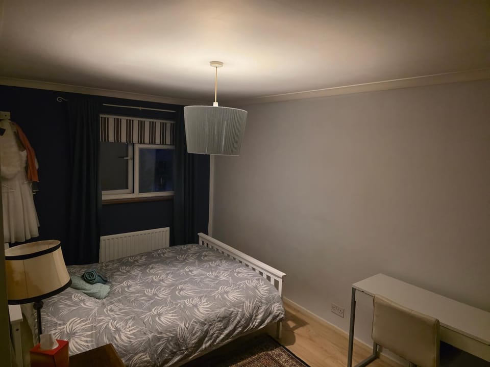 Spacious rooms Golders Green NW2 Bed and Breakfast in London Borough of Camden