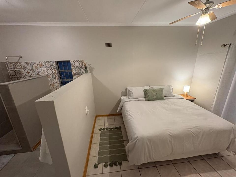Lily Palms Rest Apartment in South Africa