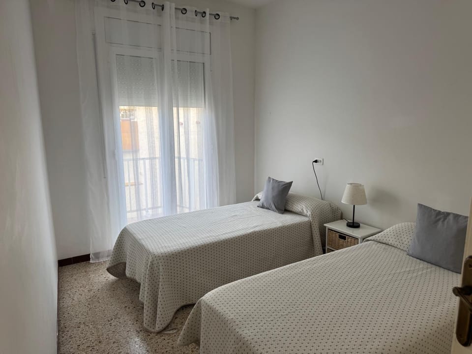 La Cantonada Apartment in Alt Empordà