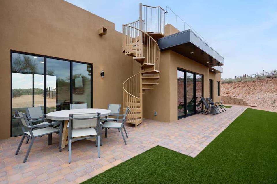 Paradise Canyon-Horse Stables 4 Rent-Casita House in Maricopa County
