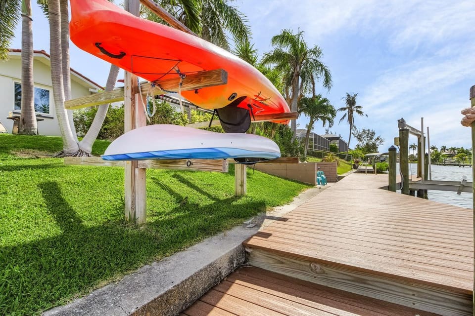 Happiness & Simple Pleasures, Gulf Access & Pool - Villa Sweet Life- Roelens Vacations House in Cape Coral