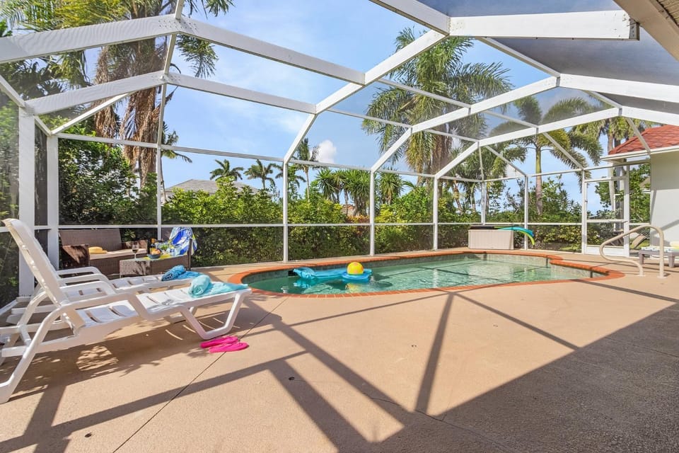 Happiness & Simple Pleasures, Gulf Access & Pool - Villa Sweet Life- Roelens Vacations House in Cape Coral