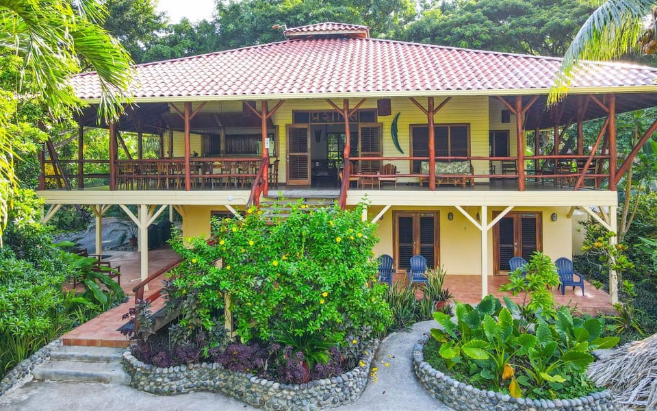 Property building, View (from property/room), Balcony/Terrace