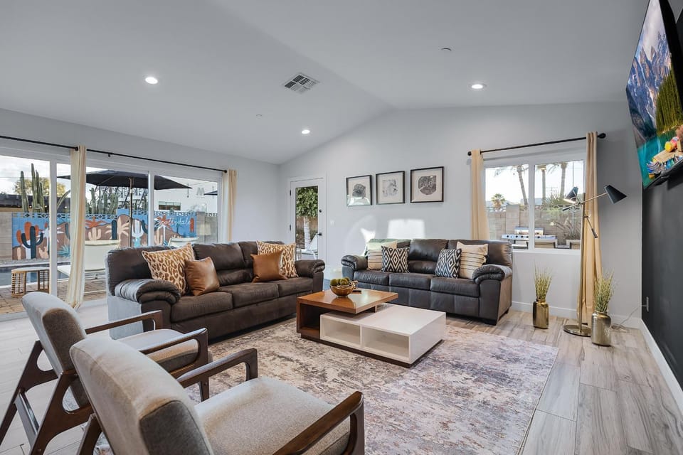 Closest Walk to Entertainment District House in Scottsdale
