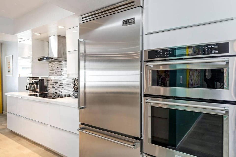 Modern Retreat Minutes from Shopping Dining & Golf House in Scottsdale