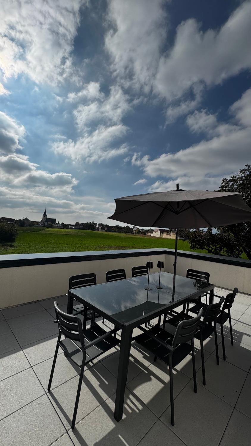 Natural landscape, View (from property/room), Balcony/Terrace