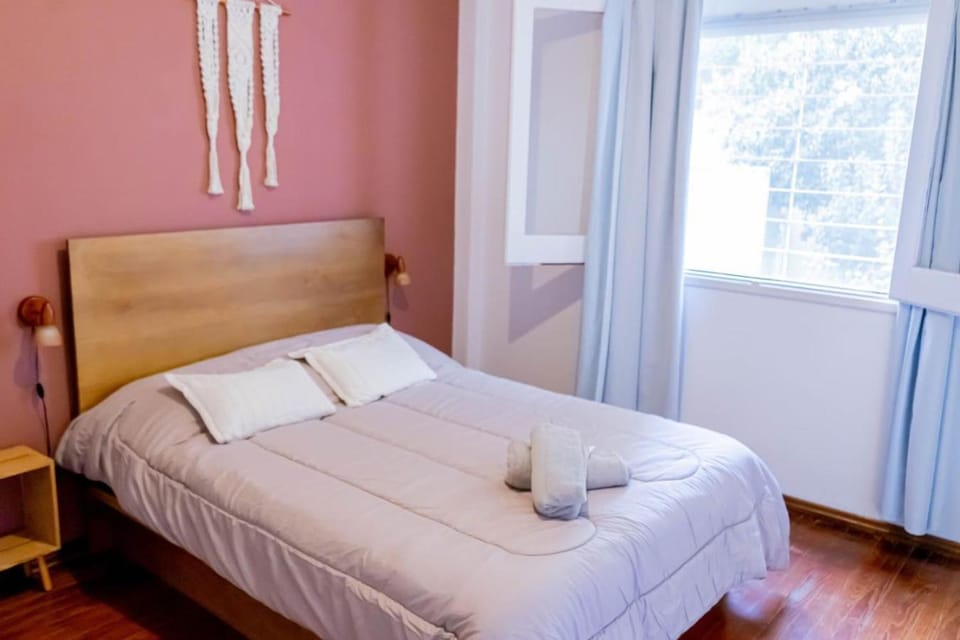 Acogedor y amplio 2 dormitorios,super centrico Apartment in Montevideo Department, Uruguay