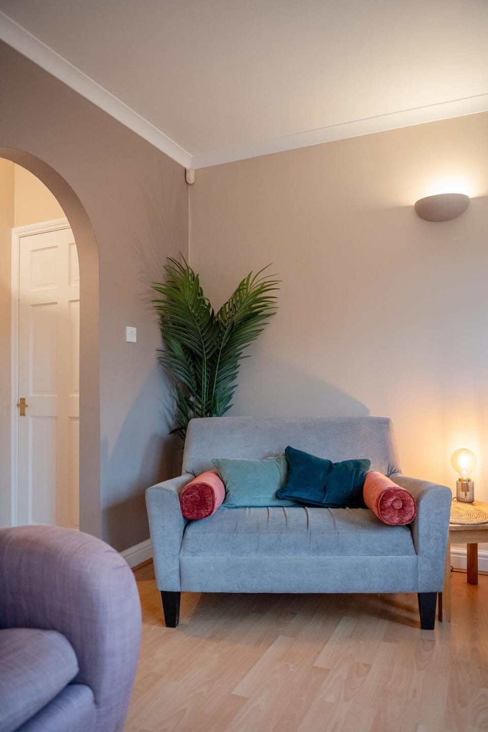 Hazel House - Cosy 2 bedroom house with parking near to Oxford House in Oxford