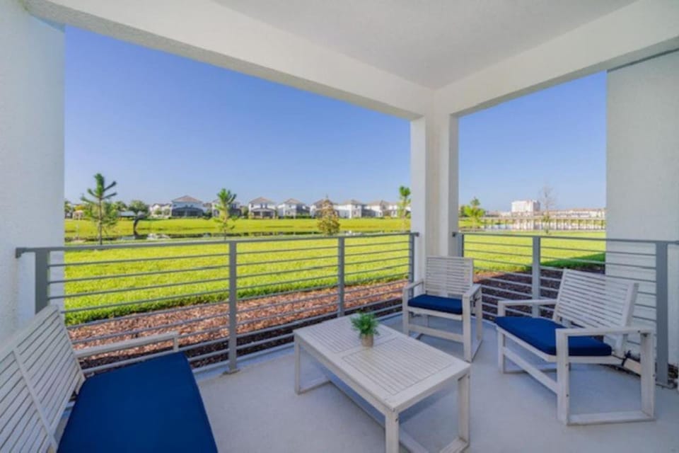 Condo in the Heart of Orlando - 10 Min from Disney Apartment in Kissimmee